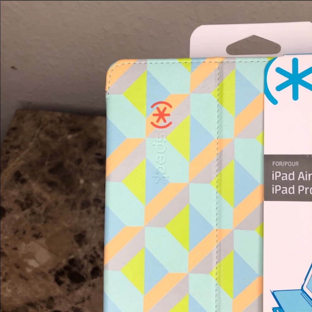 Speck Products StyleFolio Case iPad - Picture 5 of 13